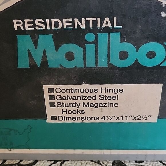 Residential Mailbox with Continuous Hinge - Picture 2 of 14